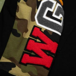 1st Shark Full Zip Hoodie - Black -Feature store 1st Shark Full Zip Hoodie Black Double Check Retail 001ZPK701005M BLK 08 10 25 Feature JA 8