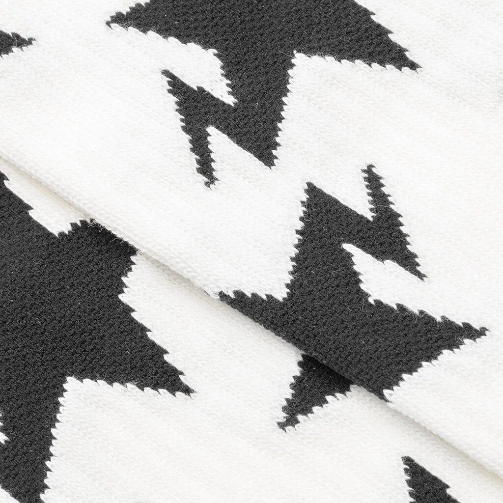 STA Pattern Socks - White 4 STA Pattern Socks - White - Image 2