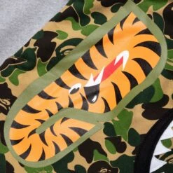 Abc Camo Shark Pullover Hoodie - Gray -Feature store Abc Camo Shark Pullover Hoodie M Gray 001PPJ801006MGRA 12 07 23 Feature KN 8