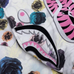 Floral Camo Shark Relaxed Fit Full Zip Hoodie - Ivory -Feature store Floral Camo Shark Relaxed Fit Full Zip Hoodie Ivory 001ZPK801301M IVY 12 18 24 Feature KN 9