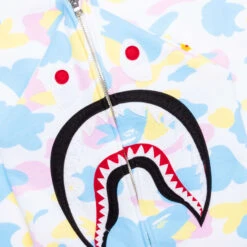 New Multi Camo 2nd Shark Full Zip Hoodie - White 9 New Multi Camo 2nd Shark Full Zip Hoodie - White -Feature store New Multi Camo 2nd Shark Full Zip Hoodie White 001ZPJ201001MWHT 05 22 23 Feature VR 10