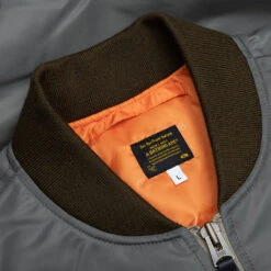 Shark Ma-1 - Olive Drab -Feature store Shark Ma 1 Olive Drab 001HJK701003M OLD 08 11 25 Feature KN 7