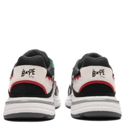 Shark STA United Arab Emirates M1 - Black 9 Shark STA United Arab Emirates M1 - Black -Feature store Shark STA United Arab Emirates M1 Black 001FWK201309M BLK 04 24 25 Feature KN 6